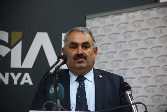 musiad,-isveren-ve-devlet-temsilcilerini-bulusturdu-(3).jpg