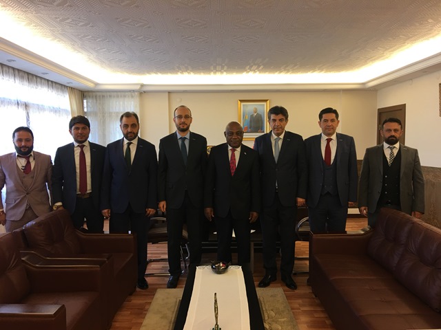 musiad-konya-subesi’nden-afrika-buyukelcilere-ziyaret-(2).jpg