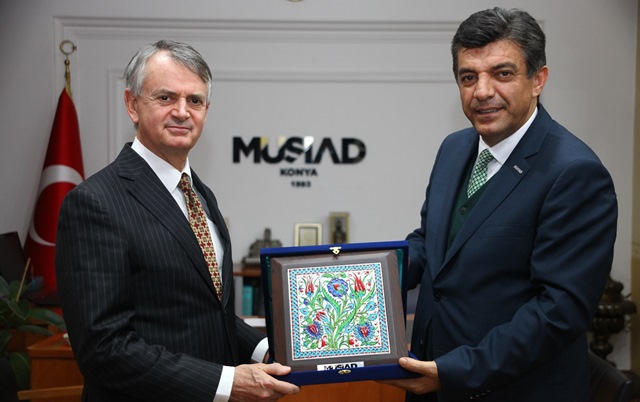 musiad-konya-subesi-kanada-buyukelcisi’ni-agirladi-(3).jpg