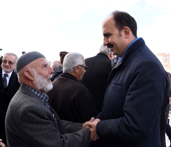 mustafa-ve-adile-kagnici-camii-ibadete-acildi-(7).jpg