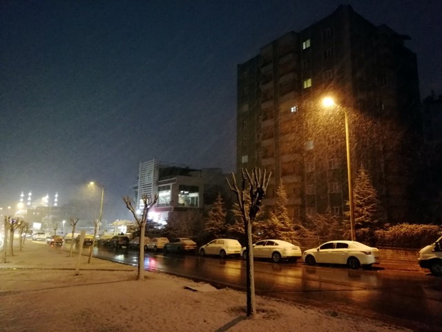 nisan-ayinda-kar--(2).jpg