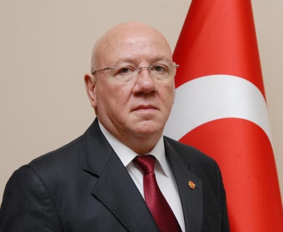 nuri-kolayli-001.jpg