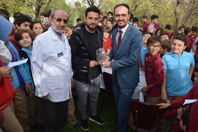omer-ali-sahiner-basak--(3).jpg