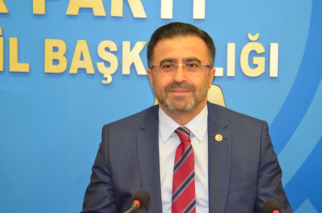 omer-unal-gundemi-degerlendirdi-(1).jpg