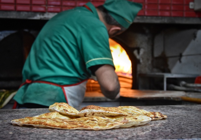 onkoloji-uzmani-yavuz-dizdar-kaliteli-ekmek--(5).jpg