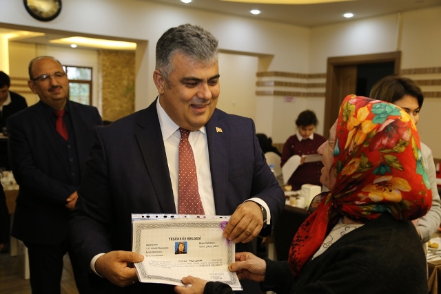 onlarin-mutlulugu-dunyalara-deger-(3).jpg
