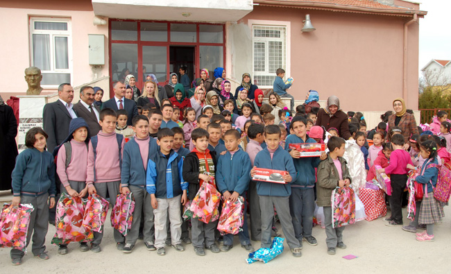 ornek-uygulama-cocuklari-mutlu-ediyor-(5).jpg