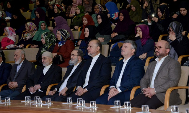 osman-nuri-topbas-konyali-genclerle-bir-araya--1.jpg