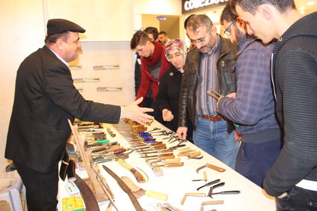 osmanli’dan-gunumuze-yataganli-bicaklari-(7).jpg