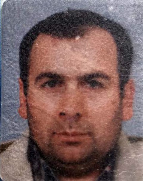 otobuse-carpip-aracindan-yola-firlayan-surucu-hayatini-kaybetti-(1).jpg