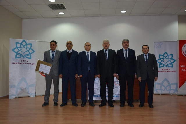 ozel-enderun-kalite-anlayisini-beyaz-bayrak-sertifikasi-ile-pekistirme-(1).jpg