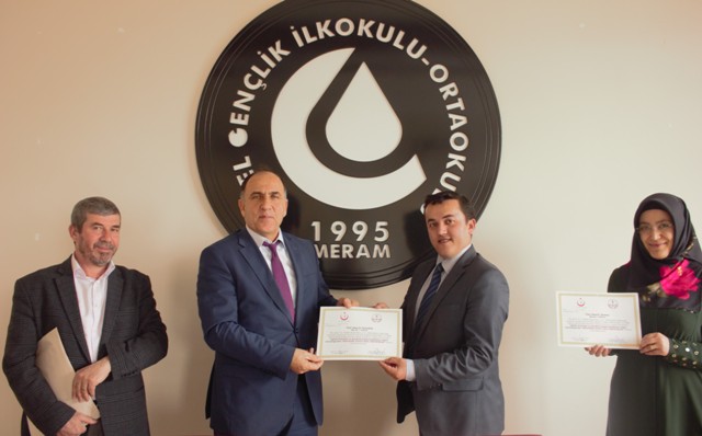 ozel-genclik,-beslenmeye-dikkat-ediyor--(2).jpg