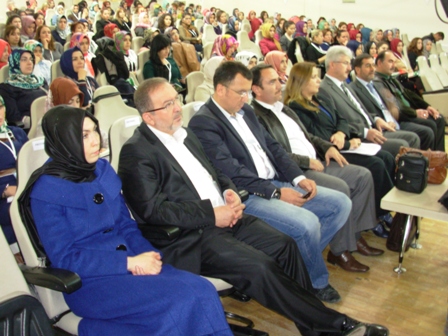 ozel-genclik-ilkokulu’ndan-egitim-semineri-(3).jpg