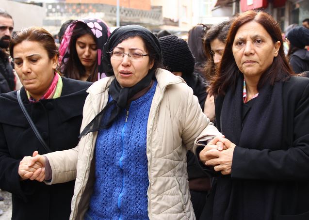 ozgecan-dan-geriye-sadece-bunlar-kaldi-6970930_2331_m.jpg ozgecan-dan-geriye-sadece-bunlar-kaldi-6970930_2331_m.jpg