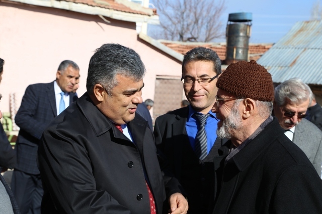 ozguven-cimencik-sakinleriyle-bir-araya-geldi-(3).jpg