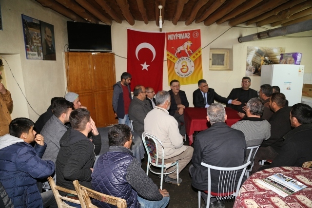 ozguven-ereglilerin-gonlune-giriyor-(2).jpg
