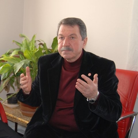 pakdemir.jpg