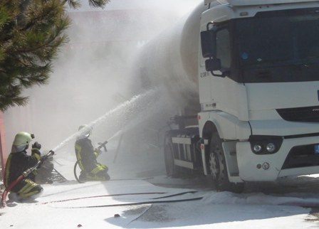 petrol-istasyonunda-faciadan-donul-(8).jpg