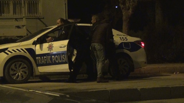 polis-001.jpg