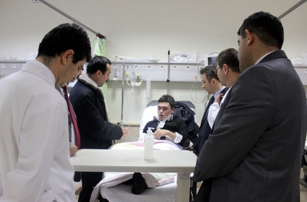 rektor-gokbel-yaralilari-ziyaret-etti-3.jpg rektor-gokbel-yaralilari-ziyaret-etti-3.jpg