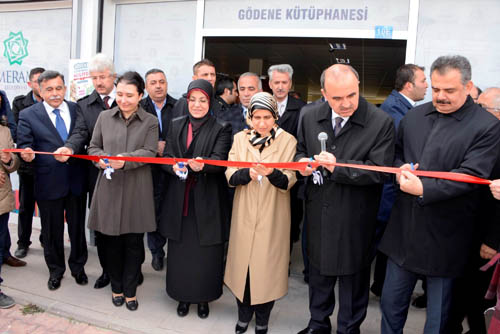 ruveyde-gulseren-isik.jpg