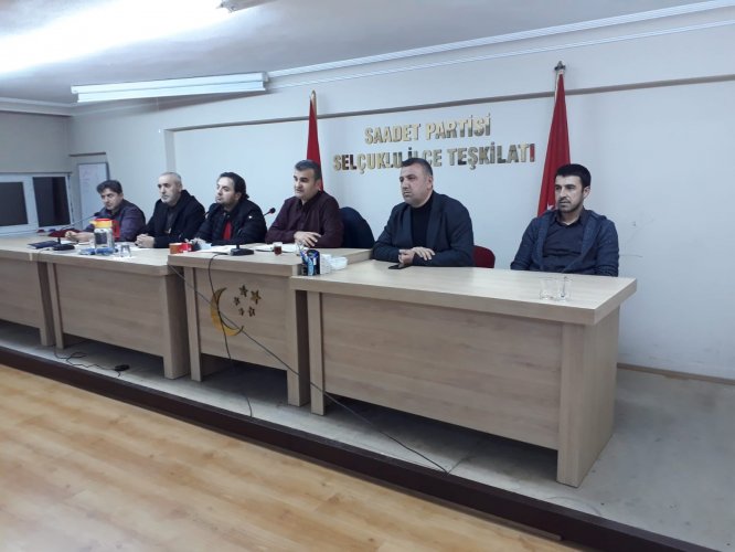 saadet-selcuklu’da-divan--(2).jpg