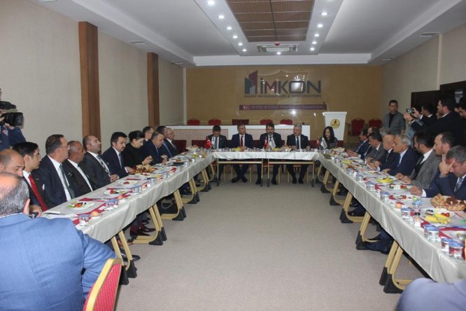 saban-topal-bakan-kurum’a--(2).jpeg