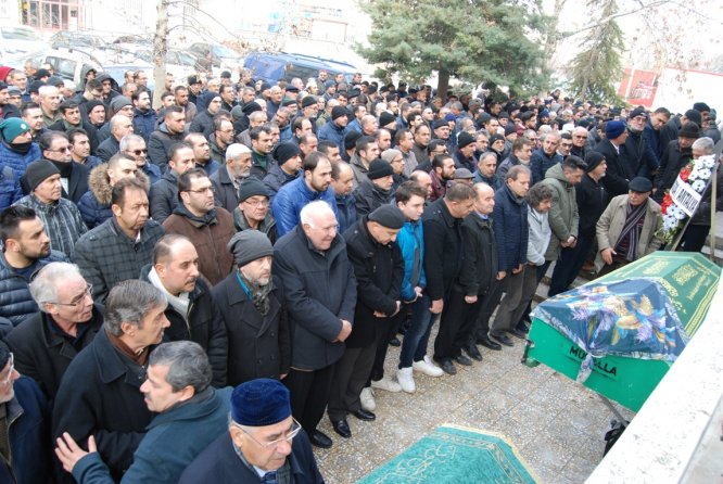 sadan-altinay-vefat--(2).jpg