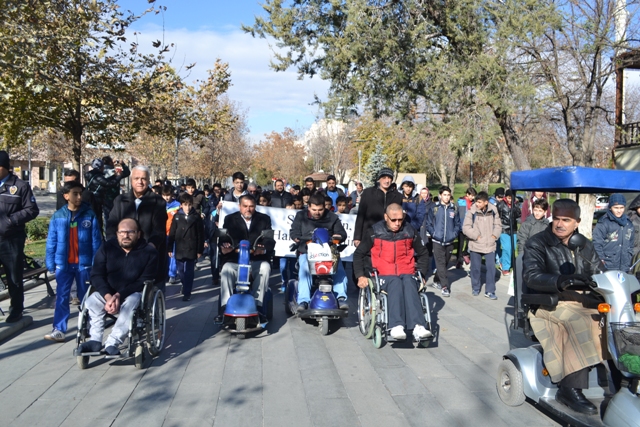 saglik-icin-hareket-ediyor-engelleri-asiyoruz-(5).jpg