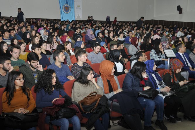 sayistay-baskani-bas,-selcuk-universitesi’nde-(5).jpg