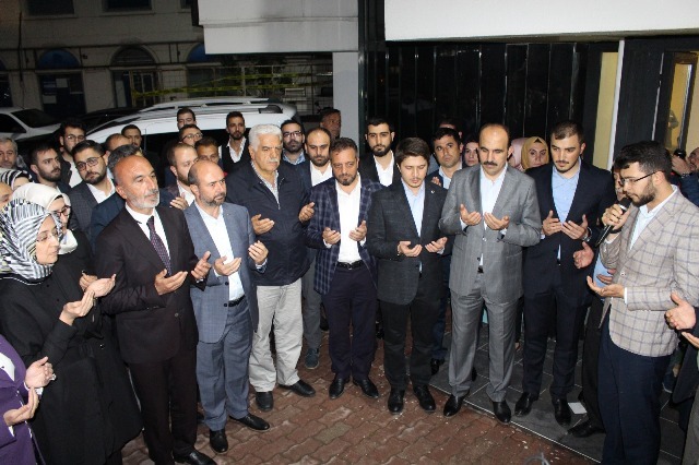 secim-koordinasyon-merkezi-dualarla--(5).jpeg