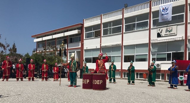 sedep-ile-turkiye-degerlerini-tanitiyor-projesi-kktc’de-ilgi-gordu-(4).jpg