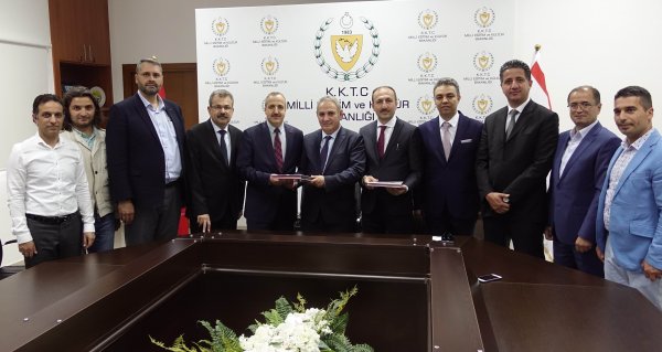 sedep-ile-turkiye-degerlerini-tanitiyor-projesi-kktcde-basladi-(2).jpg
