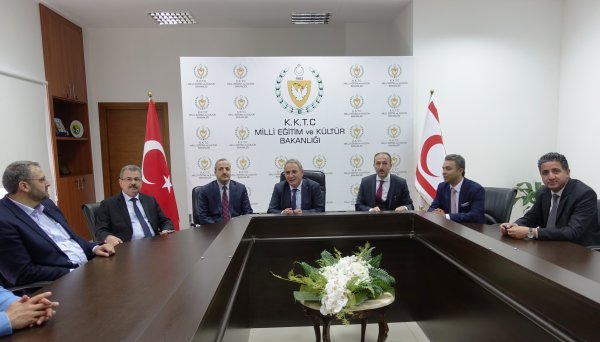 sedep-ile-turkiye-degerlerini-tanitiyor-projesi-kktcde-basladi-(5).jpg