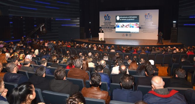 sedep-turkiyenin-egitim-gundemine-oturdu--(4).jpg