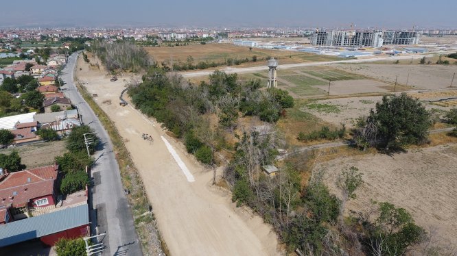 sehir-hastanesine-giden-yollar-genisletiliyor-(5).jpg