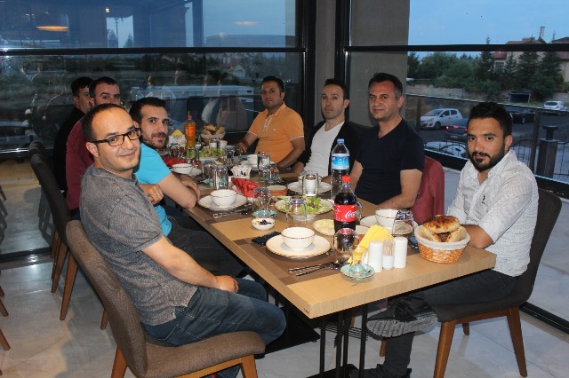 sehir-plancilari-iftarda-bir-araya-geldiler--(2).jpeg