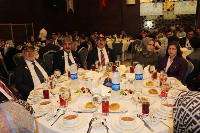 sehit-ailelerine-iftar--(21).jpg