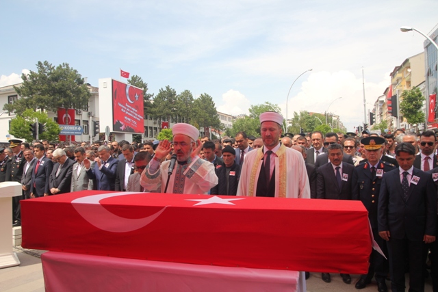 sehit-uzman-cavus-cesur,-son--(7).jpg