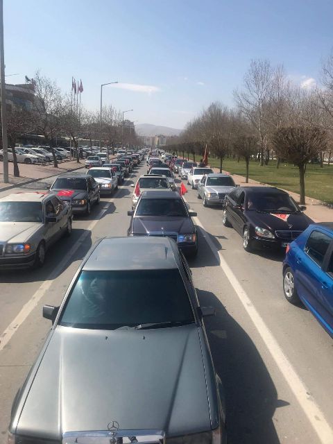 sehitlerimiz-icin-konvoy-(2).jpeg