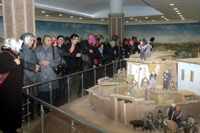 sehitlerimizin-aziz-hatiralari-yasatiliyor-(5).jpg