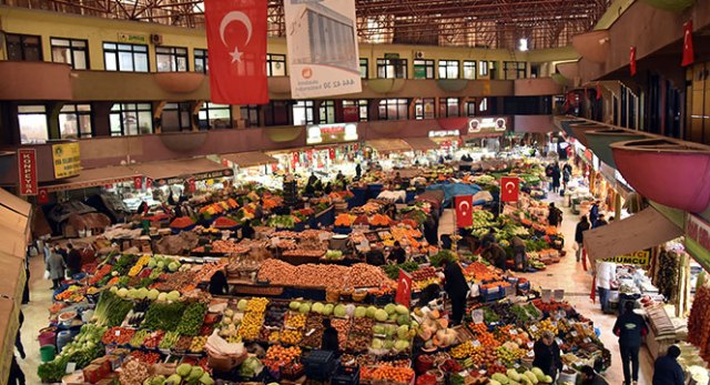 sehrin-dort-bir-yani-sanli-bayragimizla-susleniyor-(4).jpg