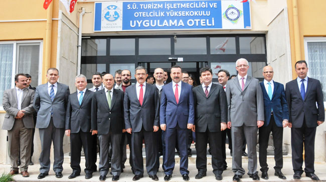 sel+guk,-misafirhanesini-uygulama-oteline-d+Ân+-+st+-rd+--6.jpg sel+guk,-misafirhanesini-uygulama-oteline-d+Ân+-+st+-rd+--6.jpg