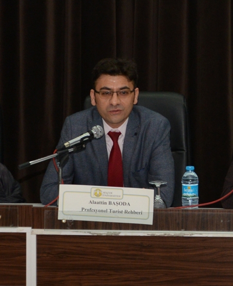 selcuk’ta-“rehberin-gunlugu”-adli-panel-gerceklestirildi-(4).jpg