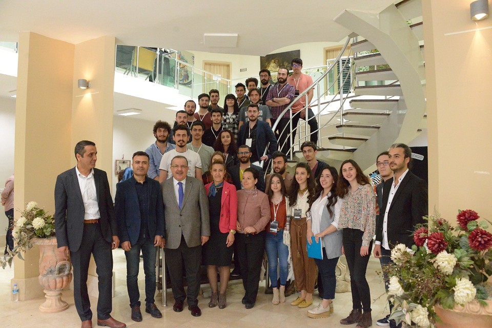 selcuk’ta-“zamanin-etkisi”-isimli--(2).jpg
