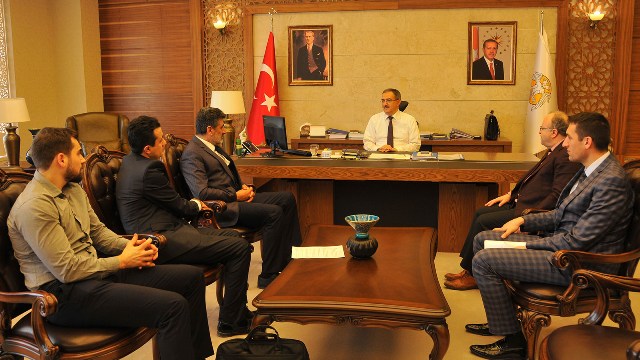 selcuk’ta-1.-konya-kitap-fuari-icin-protokol-imzalandi-(3).jpg