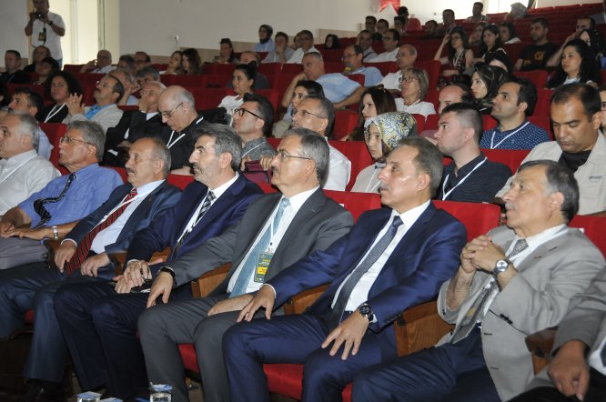 selcuk’ta-icmme-konferansi-(3).jpg