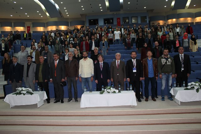 selcuk’ta-uluslararasi-kongre-acilisi-(12)-001.jpg