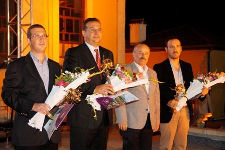 selcuk-iletisimden-uiuslararasi-basari-2.jpg selcuk-iletisimden-uiuslararasi-basari-2.jpg