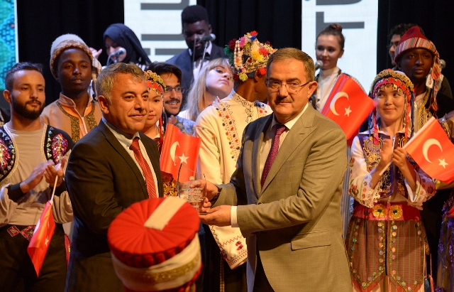 selcuk-tomer’den-“turkce-soleni”-(3).jpg